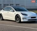 Белый Тесла Модель 3, объемом двигателя 0 л и пробегом 110 тыс. км за 24550 $, фото 1 на Automoto.ua