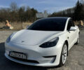 Білий Тесла Модель 3, об'ємом двигуна 0 л та пробігом 47 тис. км за 21500 $, фото 1 на Automoto.ua