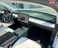 Белый Тесла Модель 3, объемом двигателя 0 л и пробегом 19 тыс. км за 23990 $, фото 19 на Automoto.ua