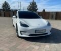 Белый Тесла Модель 3, объемом двигателя 0 л и пробегом 142 тыс. км за 18800 $, фото 3 на Automoto.ua