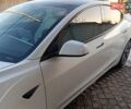 Белый Тесла Модель 3, объемом двигателя 0 л и пробегом 30 тыс. км за 21200 $, фото 6 на Automoto.ua