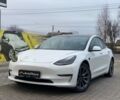 Білий Тесла Модель 3, об'ємом двигуна 0 л та пробігом 150 тис. км за 21999 $, фото 1 на Automoto.ua