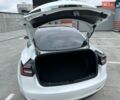 Белый Тесла Модель 3, объемом двигателя 0 л и пробегом 91 тыс. км за 18800 $, фото 11 на Automoto.ua
