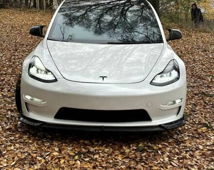 Белый Тесла Модель 3, объемом двигателя 0 л и пробегом 48 тыс. км за 25500 $, фото 4 на Automoto.ua