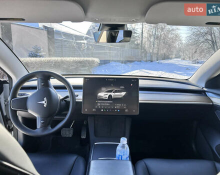 Білий Тесла Модель 3, об'ємом двигуна 0 л та пробігом 111 тис. км за 19200 $, фото 11 на Automoto.ua