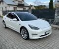 Білий Тесла Модель 3, об'ємом двигуна 0 л та пробігом 69 тис. км за 17000 $, фото 6 на Automoto.ua