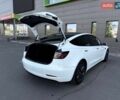 Белый Тесла Модель 3, объемом двигателя 0 л и пробегом 90 тыс. км за 20900 $, фото 29 на Automoto.ua