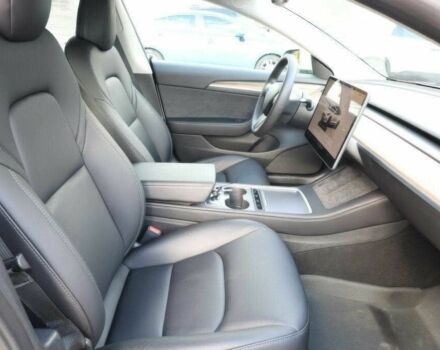 Білий Тесла Модель 3, об'ємом двигуна 0 л та пробігом 18 тис. км за 8900 $, фото 10 на Automoto.ua