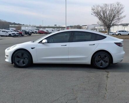 Білий Тесла Модель 3, об'ємом двигуна 0 л та пробігом 10 тис. км за 10400 $, фото 3 на Automoto.ua