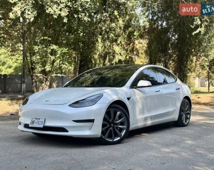 Белый Тесла Модель 3, объемом двигателя 0 л и пробегом 95 тыс. км за 17900 $, фото 3 на Automoto.ua