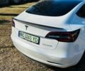 Білий Тесла Модель 3, об'ємом двигуна 0 л та пробігом 87 тис. км за 23500 $, фото 14 на Automoto.ua