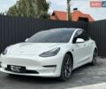 Белый Тесла Модель 3, объемом двигателя 0 л и пробегом 104 тыс. км за 21500 $, фото 3 на Automoto.ua