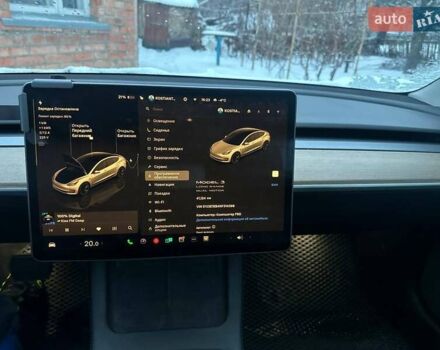 Белый Тесла Модель 3, объемом двигателя 0 л и пробегом 41 тыс. км за 22000 $, фото 4 на Automoto.ua