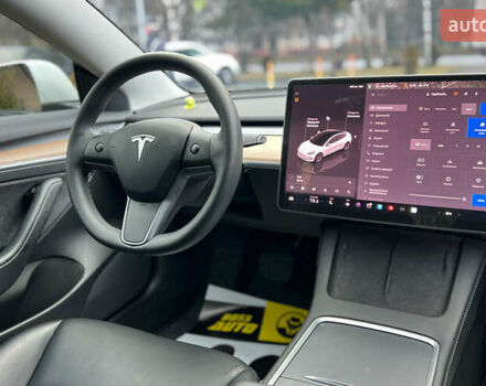 Білий Тесла Модель 3, об'ємом двигуна 0 л та пробігом 33 тис. км за 21300 $, фото 15 на Automoto.ua