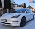 Білий Тесла Модель 3, об'ємом двигуна 0 л та пробігом 96 тис. км за 18500 $, фото 1 на Automoto.ua