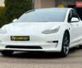 Білий Тесла Модель 3, об'ємом двигуна 0 л та пробігом 33 тис. км за 21300 $, фото 2 на Automoto.ua