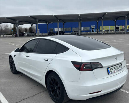 Білий Тесла Модель 3, об'ємом двигуна 0 л та пробігом 76 тис. км за 16500 $, фото 6 на Automoto.ua