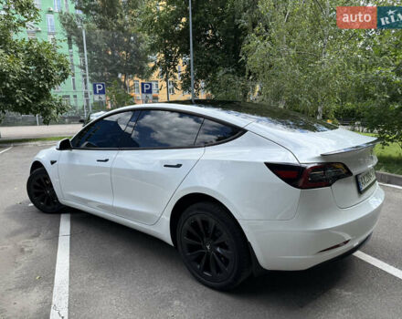 Белый Тесла Модель 3, объемом двигателя 0 л и пробегом 38 тыс. км за 22500 $, фото 4 на Automoto.ua