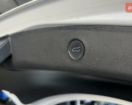 Тесла Модель 3 2022 у Стрые на Automoto.ua Білий Тесла Модель 3, об'ємом двигуна 0 л та пробігом 78 тис. км за 22500 $, фото 24 на Automoto.ua