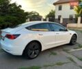 Белый Тесла Модель 3, объемом двигателя 0 л и пробегом 74 тыс. км за 24000 $, фото 5 на Automoto.ua