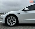Белый Тесла Модель 3, объемом двигателя 0 л и пробегом 35 тыс. км за 24699 $, фото 5 на Automoto.ua