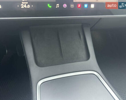 Белый Тесла Модель 3, объемом двигателя 0 л и пробегом 59 тыс. км за 22000 $, фото 28 на Automoto.ua