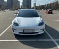 Белый Тесла Модель 3, объемом двигателя 0 л и пробегом 100 тыс. км за 19300 $, фото 1 на Automoto.ua