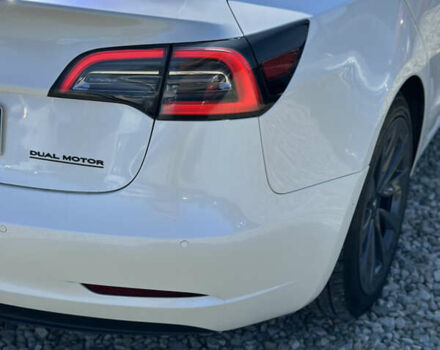 Тесла Модель 3 2022 в Ивано-Франковске на Automoto.ua Белый Тесла Модель 3, объемом двигателя 0 л и пробегом 94 тыс. км за 22000 $, фото 36 на Automoto.ua