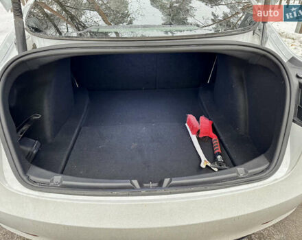 Білий Тесла Модель 3, об'ємом двигуна 0 л та пробігом 89 тис. км за 22000 $, фото 28 на Automoto.ua