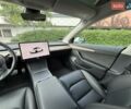 Білий Тесла Модель 3, об'ємом двигуна 0 л та пробігом 65 тис. км за 34500 $, фото 19 на Automoto.ua