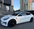 Білий Тесла Модель 3, об'ємом двигуна 0 л та пробігом 56 тис. км за 23500 $, фото 2 на Automoto.ua
