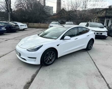 Белый Тесла Модель 3, объемом двигателя 0 л и пробегом 15 тыс. км за 28000 $, фото 8 на Automoto.ua