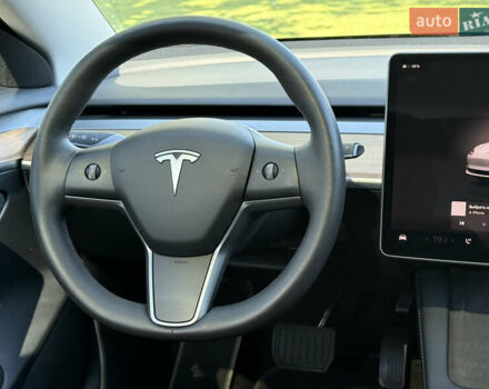 Тесла Модель 3 2022 в Днепре (Днепропетровске) на Automoto.ua Белый Тесла Модель 3, объемом двигателя 0 л и пробегом 13 тыс. км за 24000 $, фото 24 на Automoto.ua