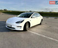 Тесла Модель 3 2022 в Львове на Automoto.ua Белый Тесла Модель 3, объемом двигателя 0 л и пробегом 198 тыс. км за 17200 $, фото 2 на Automoto.ua