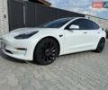 Белый Тесла Модель 3, объемом двигателя 0 л и пробегом 30 тыс. км за 23500 $, фото 14 на Automoto.ua