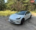 Білий Тесла Модель 3, об'ємом двигуна 0 л та пробігом 79 тис. км за 22400 $, фото 1 на Automoto.ua