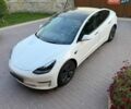Белый Тесла Модель 3, объемом двигателя 0 л и пробегом 99 тыс. км за 23500 $, фото 5 на Automoto.ua