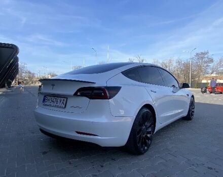 Білий Тесла Модель 3, об'ємом двигуна 0 л та пробігом 33 тис. км за 29999 $, фото 4 на Automoto.ua