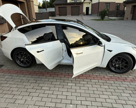 Белый Тесла Модель 3, объемом двигателя 0 л и пробегом 42 тыс. км за 21900 $, фото 18 на Automoto.ua