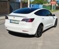 Білий Тесла Модель 3, об'ємом двигуна 0 л та пробігом 48 тис. км за 23500 $, фото 23 на Automoto.ua