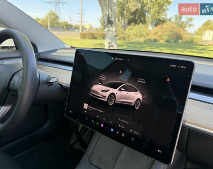 Тесла Модель 3 2022 в Днепре (Днепропетровске) на Automoto.ua Белый Тесла Модель 3, объемом двигателя 0 л и пробегом 13 тыс. км за 24000 $, фото 10 на Automoto.ua