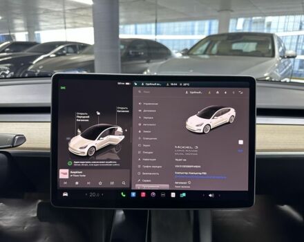 Белый Тесла Модель 3, объемом двигателя 0 л и пробегом 76 тыс. км за 22900 $, фото 22 на Automoto.ua