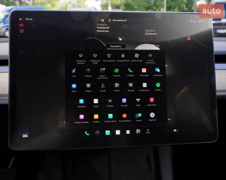 Білий Тесла Модель 3, об'ємом двигуна 0 л та пробігом 33 тис. км за 20700 $, фото 20 на Automoto.ua