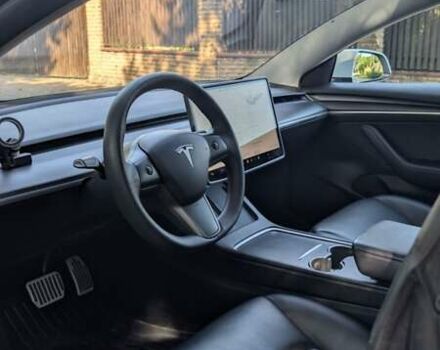 Білий Тесла Модель 3, об'ємом двигуна 0 л та пробігом 156 тис. км за 20499 $, фото 6 на Automoto.ua