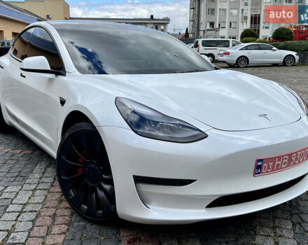 Белый Тесла Модель 3, объемом двигателя 0 л и пробегом 2 тыс. км за 23700 $, фото 3 на Automoto.ua