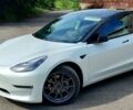 Білий Тесла Модель 3, об'ємом двигуна 0 л та пробігом 62 тис. км за 20000 $, фото 1 на Automoto.ua