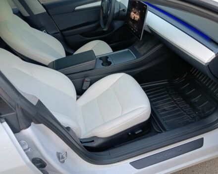 Білий Тесла Модель 3, об'ємом двигуна 0 л та пробігом 100 тис. км за 24500 $, фото 14 на Automoto.ua