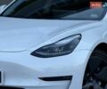 Белый Тесла Модель 3, объемом двигателя 0 л и пробегом 90 тыс. км за 20900 $, фото 3 на Automoto.ua