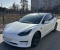 Белый Тесла Модель 3, объемом двигателя 0 л и пробегом 88 тыс. км за 22500 $, фото 1 на Automoto.ua