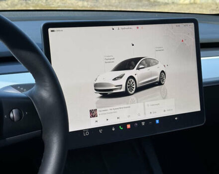 Білий Тесла Модель 3, об'ємом двигуна 0 л та пробігом 47 тис. км за 21500 $, фото 17 на Automoto.ua